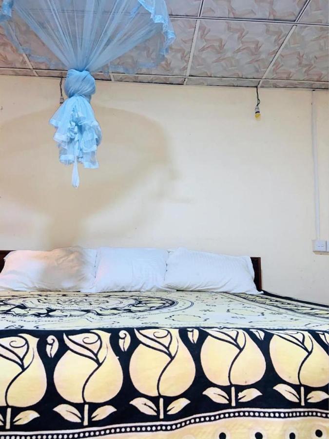 Bed and Breakfast Moon River Surf Beach Cabana Tangalle Exterior foto